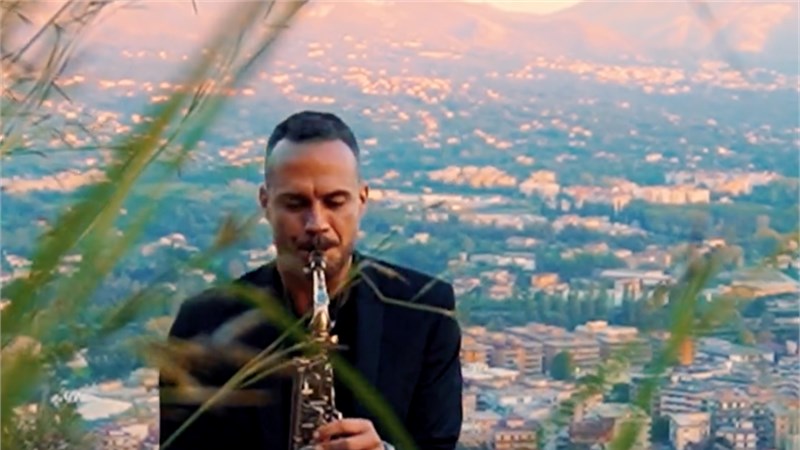 SAX COVER 4