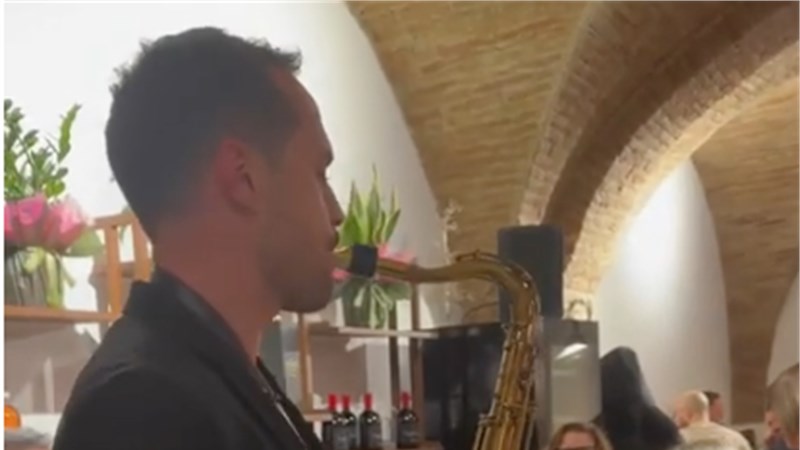 SAX COVER 7