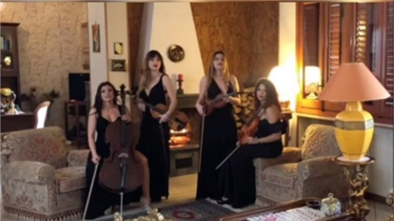 FEMALE STRING QUARTET IN SICILY