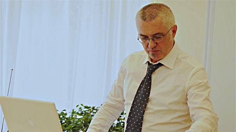 Dj Luis copia.jpg