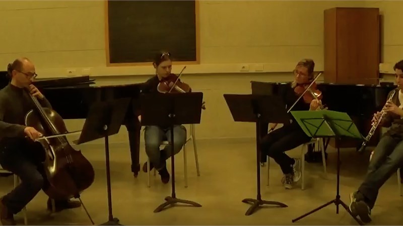 VIDEO 1