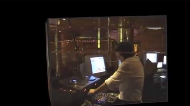 VIDEO 1