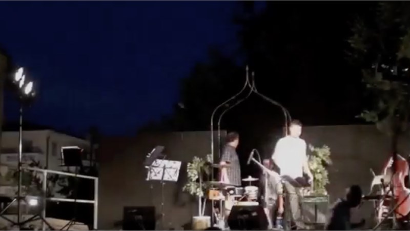 VIDEO 1