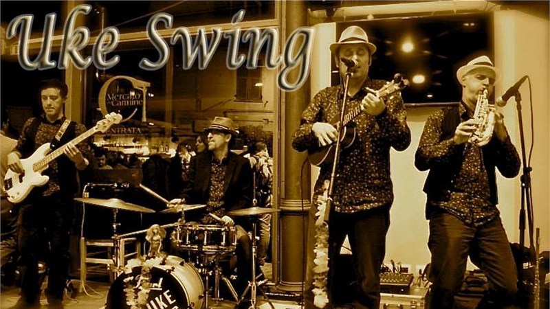 Uke Swing  7.jpg