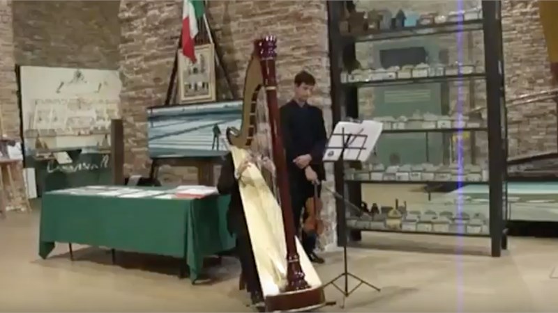 VIDEO 1