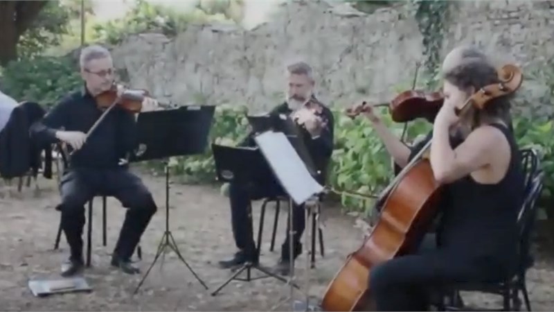 VIDEO 1