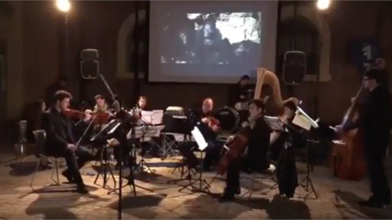 VIDEO 1